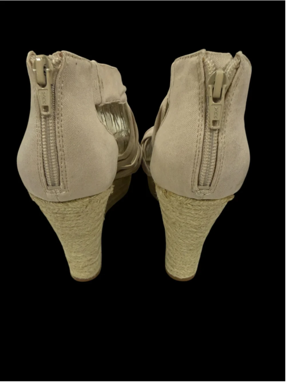 Women's Gianni Bini Beige Wedge Sandals Size 9M